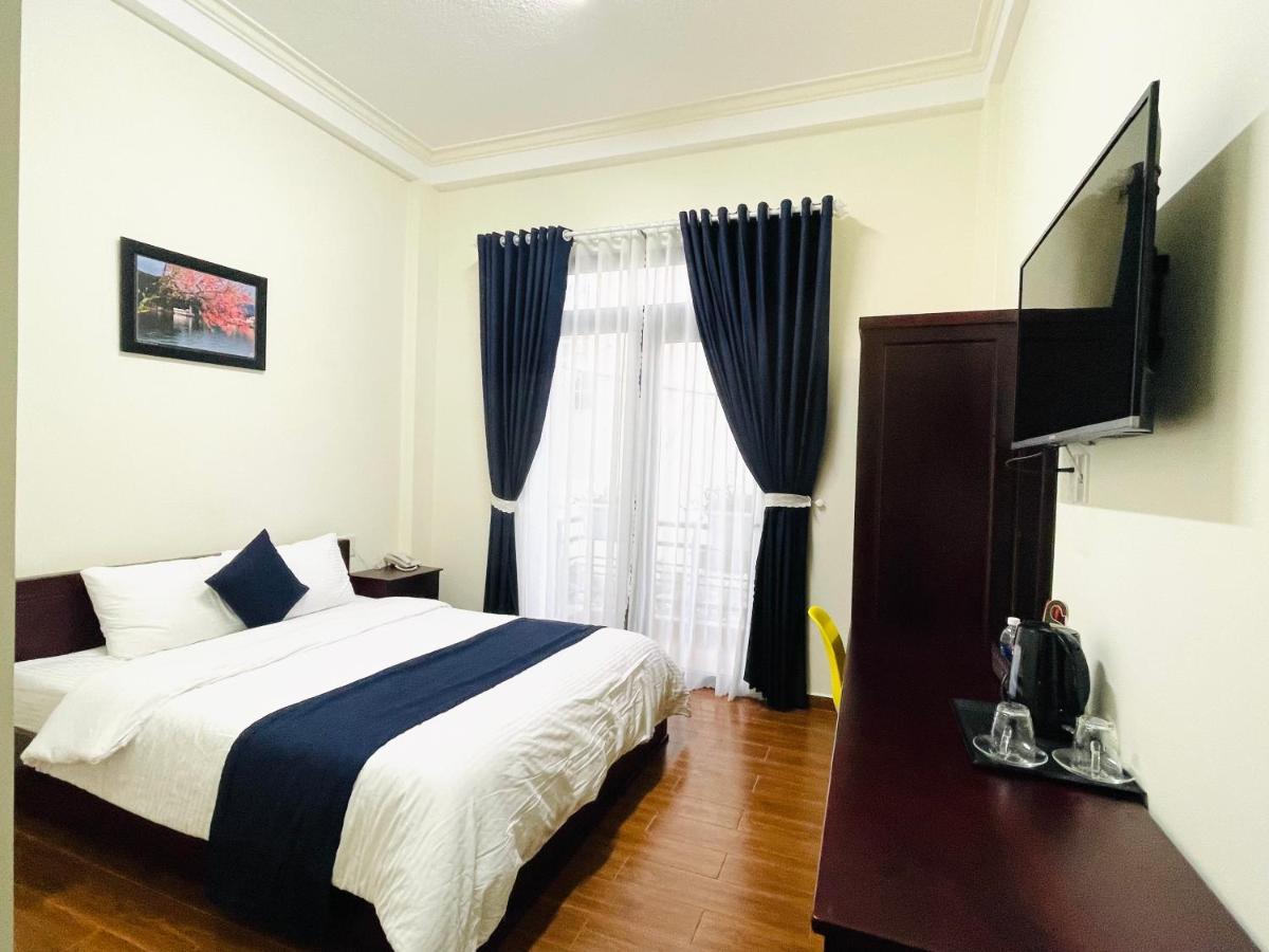 Bách Thảo Hotel Da Lat Esterno foto